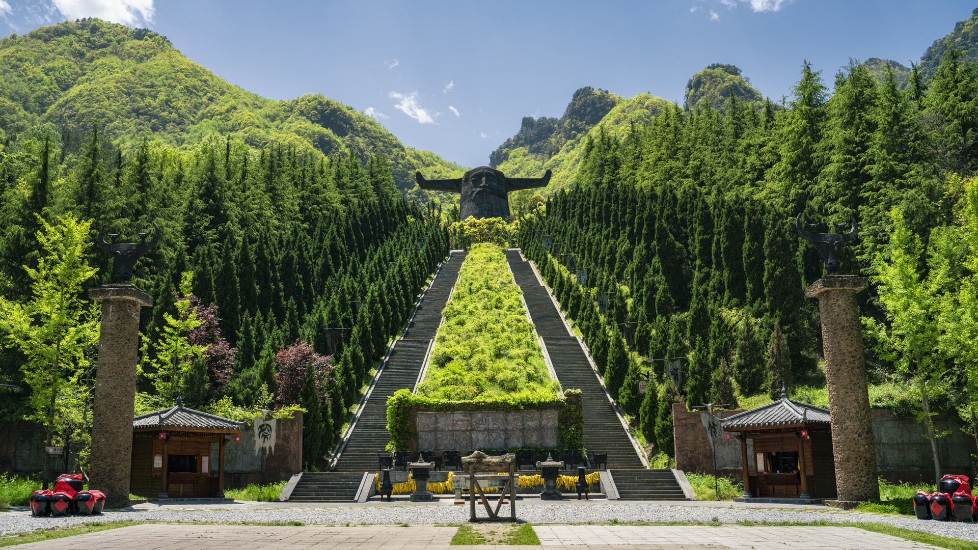 两坝一峡+神农顶+官门山+天生桥 神雕峡旅五日游