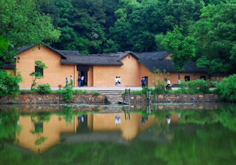 【湘遇长沙】双高三日游 湖南博物院、橘子洲、岳麓山、刘少奇故里、毛泽东同志故居 滴水洞双高三日游