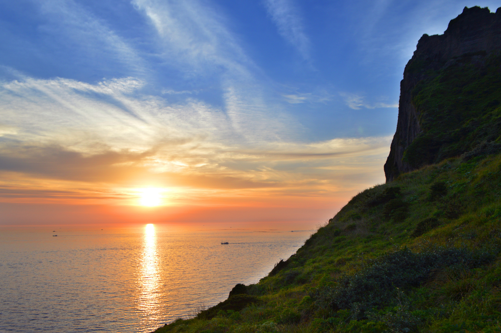 春节优选【韩国·首尔+济州岛】月汀里海边+明洞+森林小火车+涂鸦秀 海边漫游+亲子互动 6 日 广州直飞