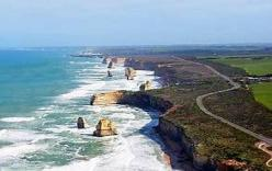 当南半球遇见秋天【澳大利亚+新西兰】墨尔本+悉尼+皇后镇+蒂卡波+基督城+罗托鲁亚 12 天秋色环线